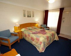 Alabaster Motel - Brisbane 4u 3