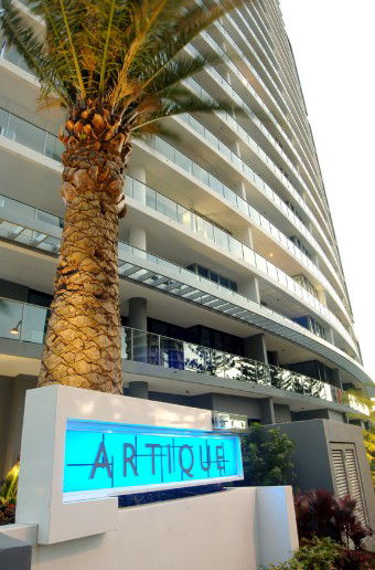 Artique Resort - Brisbane 4u 5