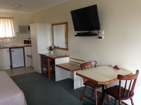 Country Rose Motel - Tourism Brisbane 6