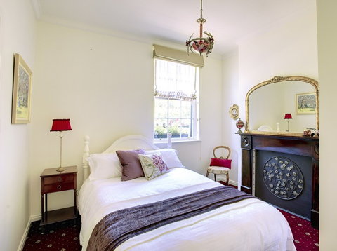 Keebles Country House - Tourism Brisbane 5