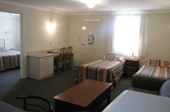 Golf Links Motel - Tourism Brisbane 4