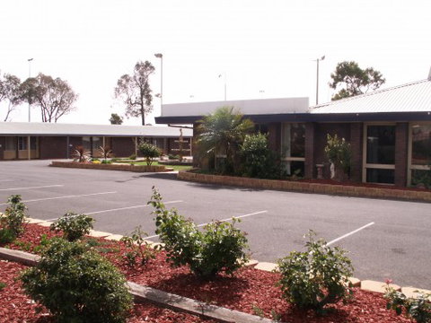 Parkview Motor Inn - Tourism Brisbane 0