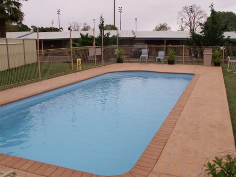 Parkview Motor Inn - Tourism Brisbane 1