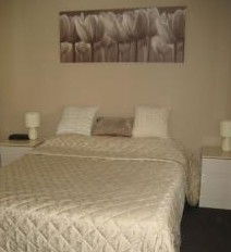 Shaz Maisons Beachside Holiday Apartments - Tourism Brisbane 4