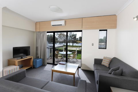Assured Ascot Quays Apartment Hotel - Brisbane 4u 5