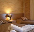 White Lanterns Motel - Armidale - Brisbane 4u