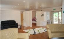 Hunter Valley Macadamia Lodge - Brisbane 4u 1