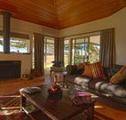 Rosby Guesthouse  Studio - Tourism Brisbane