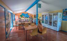 Riverina Hotel Holbrook - Brisbane 4u 3