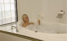 Duckmaloi Farm - Tourism Brisbane 4