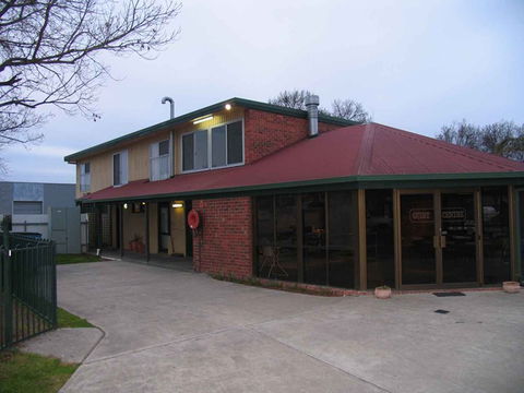 Albury-Wodonga YHA - Brisbane 4u 1