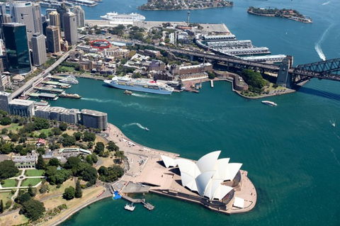 Sydney Harbour YHA - Brisbane 4u 7