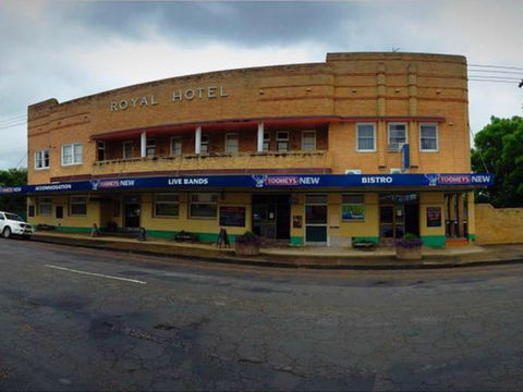 Royal Hotel Dungog - Tourism Brisbane 2