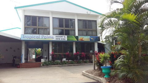 Tropical Palms Resort & 4WD Hire - Brisbane Tourism 3