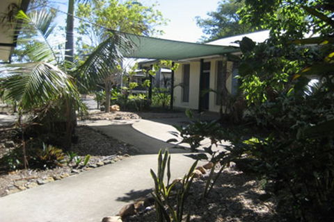 Rockhampton YHA - Brisbane Tourism 0