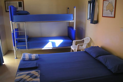 Rockhampton YHA - Brisbane Tourism 3