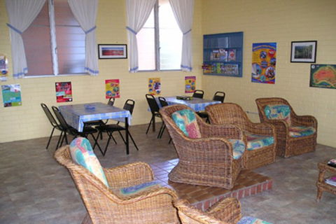 Rockhampton YHA - Brisbane Tourism 5