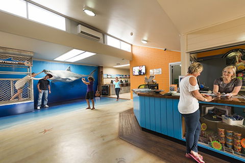 Port Lincoln YHA - Tourism Brisbane 0