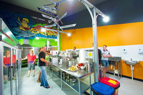 Port Lincoln YHA - Tourism Brisbane 4