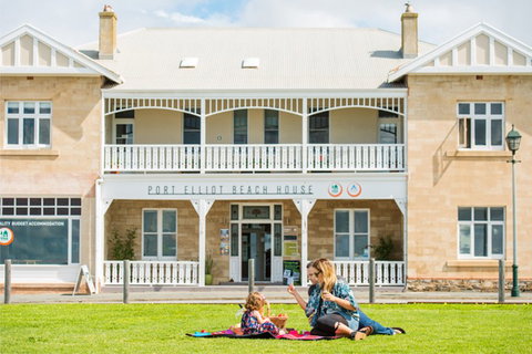 Port Elliot YHA - Tourism Brisbane 0