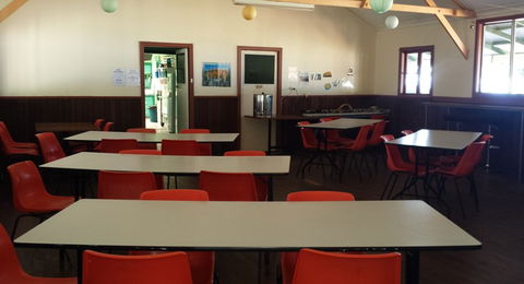 Esperance YHA - Brisbane 4u 5