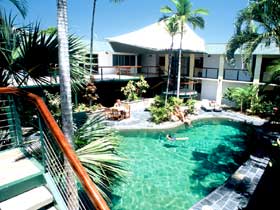 Bay Village Tropical Retreat - Brisbane 4u 0