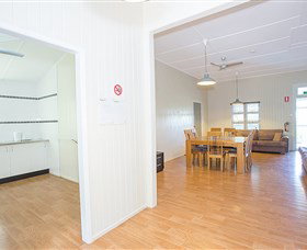 Mycow Accommodation Sarina - Greetham Street - Tourism Brisbane 2
