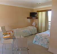 Suncourt Motor Inn - Tourism Brisbane
