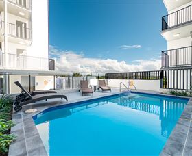 Direct Hotels - Pacific Sands - Brisbane Tourism 1