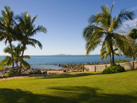 Waterfront Getaway - Brisbane Tourism 0