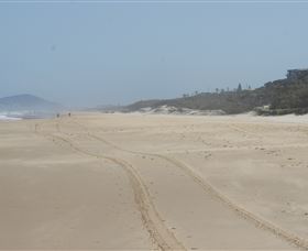 Parkshores Sunshine Beach - Tourism Brisbane 0