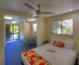 Alex Beach Cabins And Tourist Park - Brisbane 4u 0