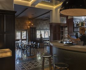 The New Inchcolm Hotel And Suites - Tourism Brisbane 1