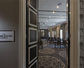 The New Inchcolm Hotel And Suites - Tourism Brisbane 3