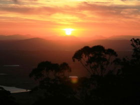 Avocado Sunset Bed And Breakfast - Brisbane 4u 1