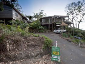 Tamborine Mountain Bed And Breakfast - Tourism Brisbane 0