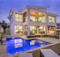Pasadena Point at Vogue Holiday Homes - Tourism Brisbane
