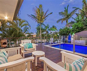 Malibu Shores At Vogue Holiday Homes - Tourism Brisbane 0