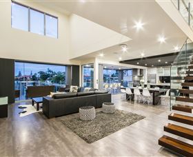 The Grand At Vogue Holiday Homes - Tourism Brisbane 1