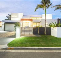 The Grand at Vogue Holiday Homes - Tourism Brisbane