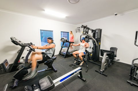 Athena Motel Apartments - Brisbane 4u 6