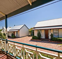 Torquay 1903 Period Cottages - Brisbane Tourism