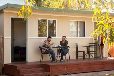 Alice Lodge Backpackers - Tourism Brisbane 0