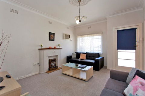 Relax On Regina - Brisbane Tourism 56