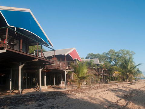 Crab Claw Island Resort - Brisbane Tourism 9