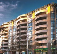 Medina Serviced Apartments Canberra James Court - Brisbane 4u