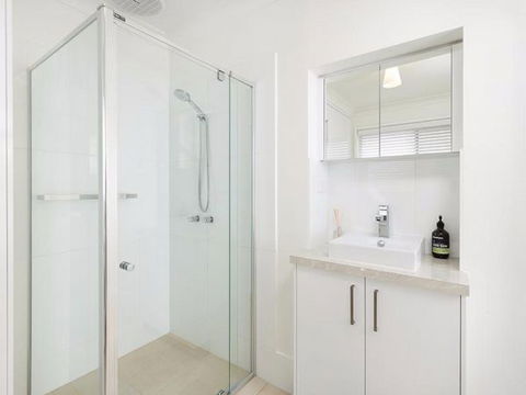 Relax On Regina - Brisbane Tourism 25