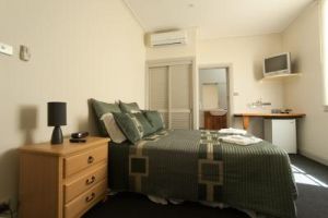 Tommys Tavern  - Tourism Brisbane 0