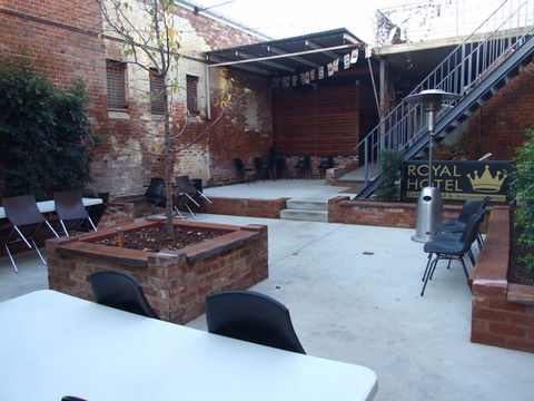 Royal Hotel Bar And Grill Parkes - Tourism Brisbane 0