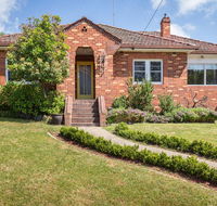 The Yellow Door Guesthouse - Tourism Brisbane